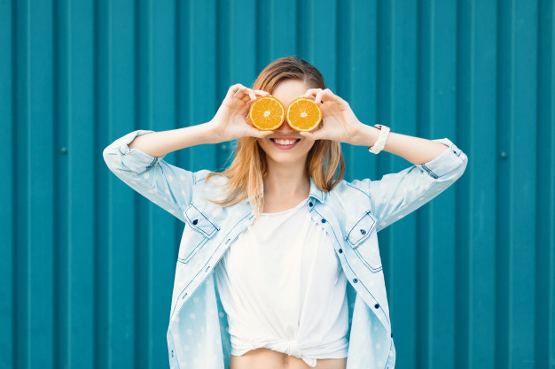 Descubre el secreto de una piel radiante con la Vitamina C
